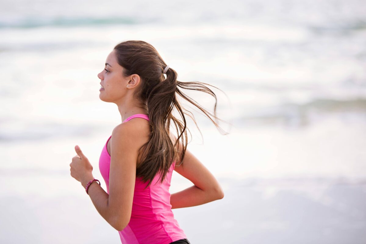 A woman jogging, highlighting the link between exercise and mental health