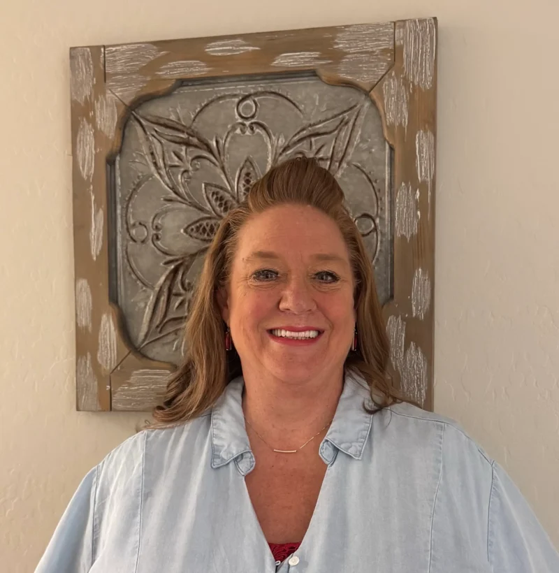 Kimberly Davidson, LMSW, therapist at Transitions Counseling and Consulting in Phoenix, Arizona