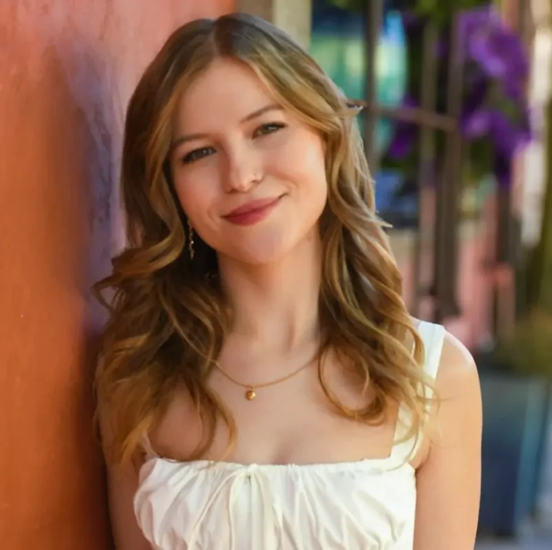 Nicole Michal, LMSW, therapist at Transitions Counseling and Consulting in Tucson, Arizona