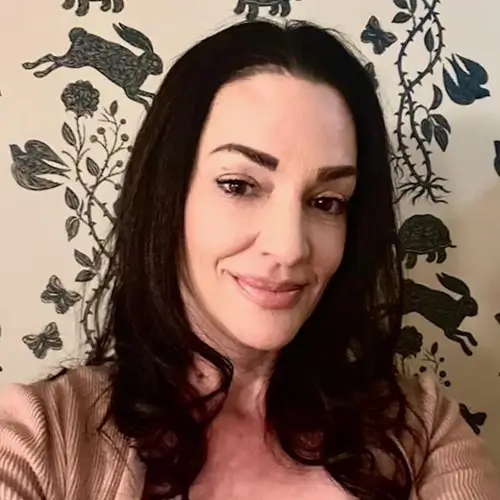 Tamara Randall, LMSW, therapist at Transitions Counseling and Consulting in Tucson, Arizona