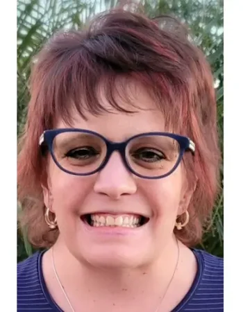 Davia Huber, LPC, therapist at Transitions Counseling and Consulting in Glendale, Arizona