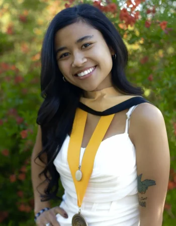 Jacqueline Urrea, LMSW, therapist at Transitions Counseling and Consulting in Gilbert, Arizona