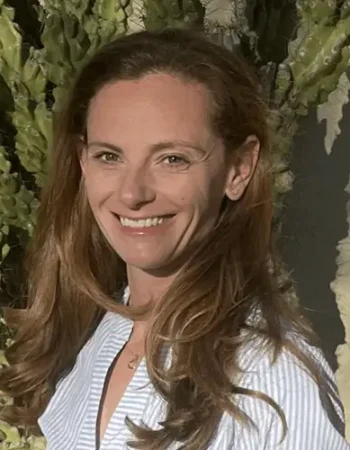Leah Weinstein, LAC, therapist at Transitions Counseling and Consulting in Scottsdale, Arizona